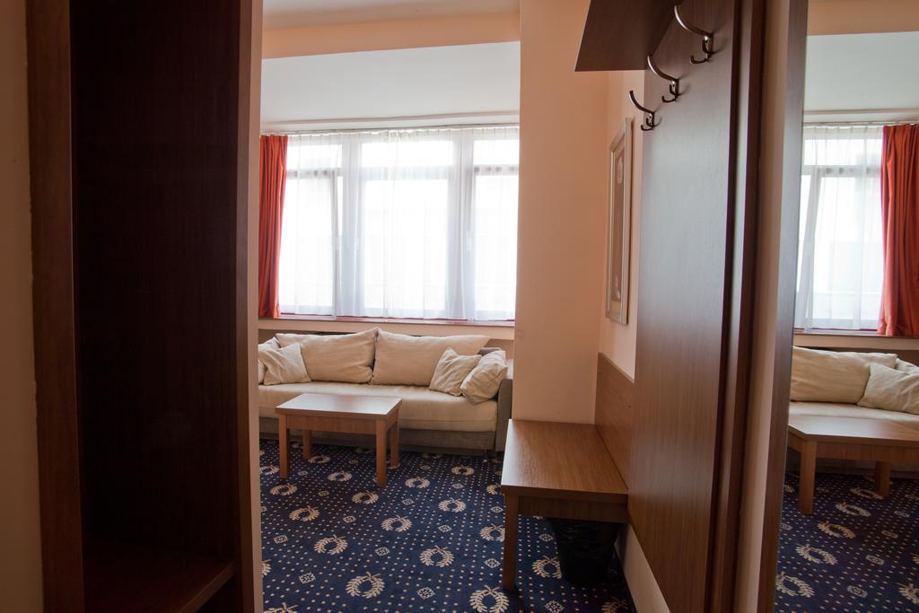 Penzion Gremium Hotel Bratislava Exterior photo